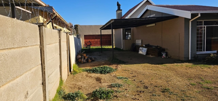 4 Bedroom Property for Sale in Brandwag Free State